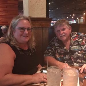 Meet your Posher, Christine